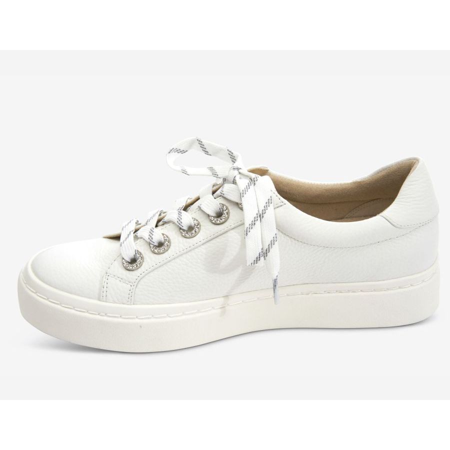 Ysenia White Casual Shoes