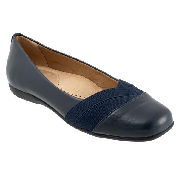 Stella Pump Navy Slip-ons – SPECIAL FEETURES