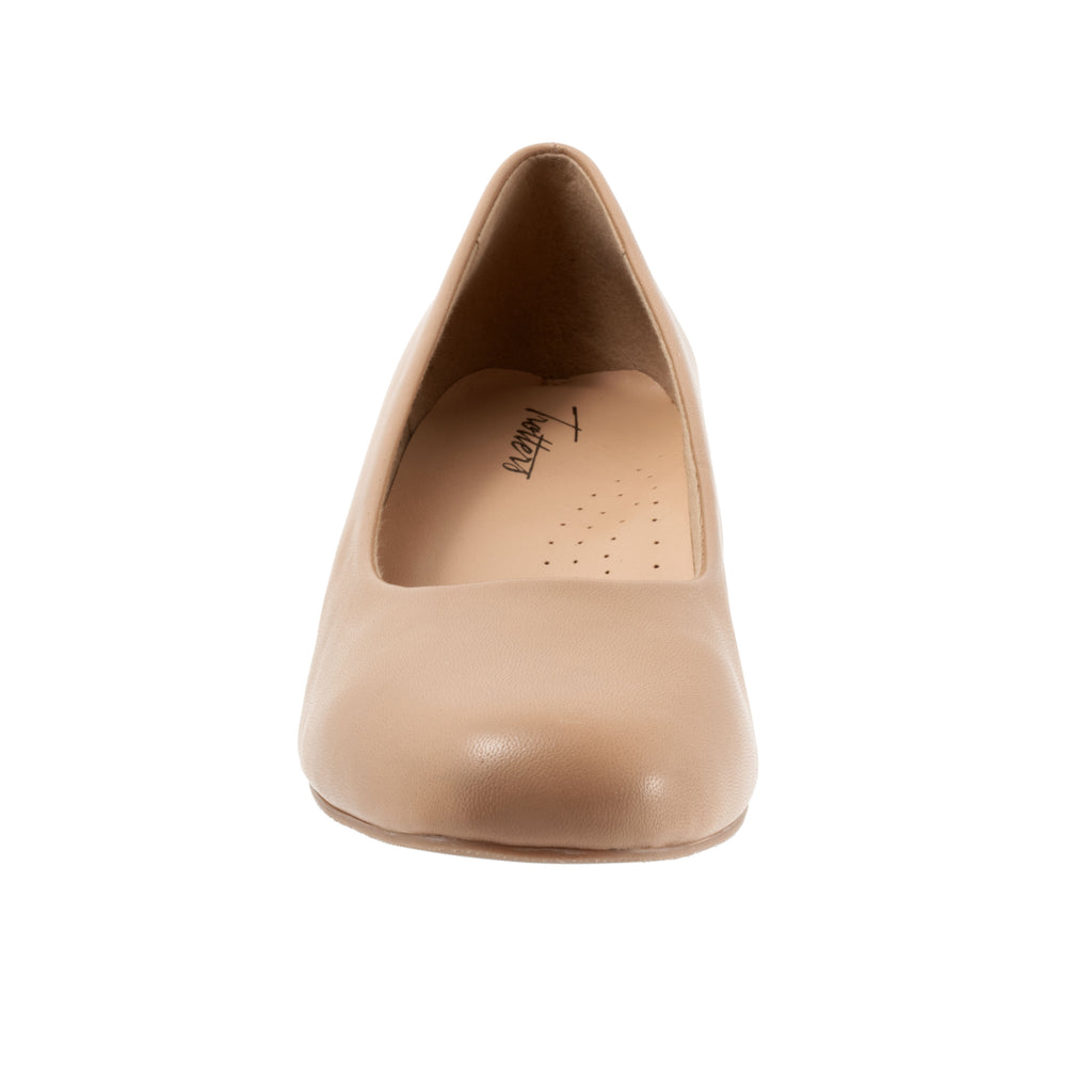 Flat nude cheap dress shoes