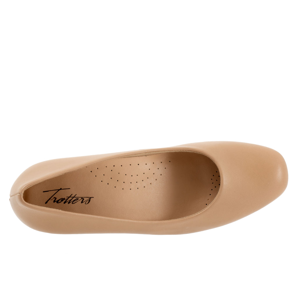 Nude tan clearance shoes