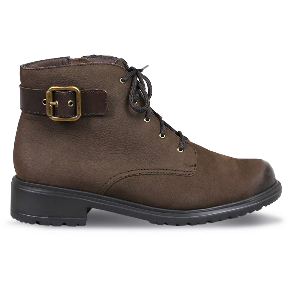 Rugged casual clearance boots